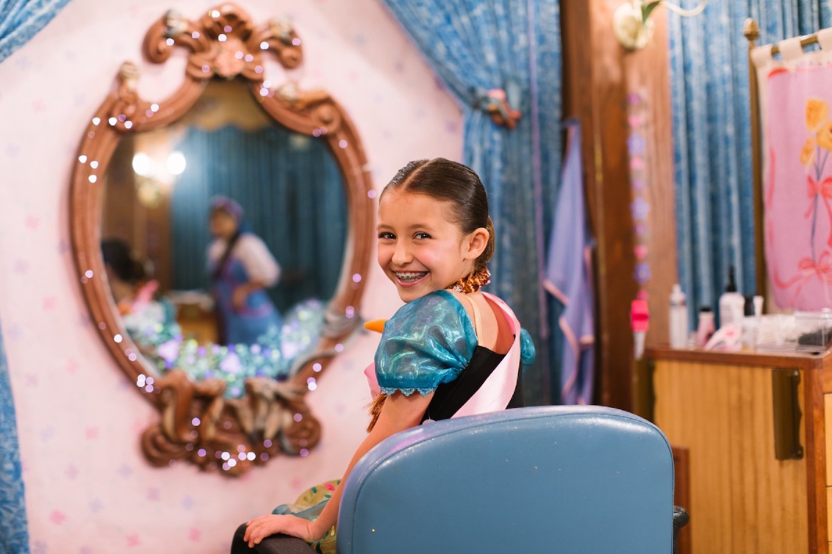 Bibbidi Bobbidi Boutique at Disneyland Resort